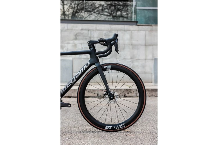 BICICLETA CARRETERA MEGAMO PULSE ELITE 03 SH12 2023 2 BICICLETA CARRETERA MEGAMO PULSE ELITE 03 SH12 2023 - Imagen 2