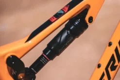 BICICLETA RALLY MERIDA NINETY SIX RC 5000 NAR-NEG -tienda de bicicletas bicicleta rally merida ninety six rc nar neg 5