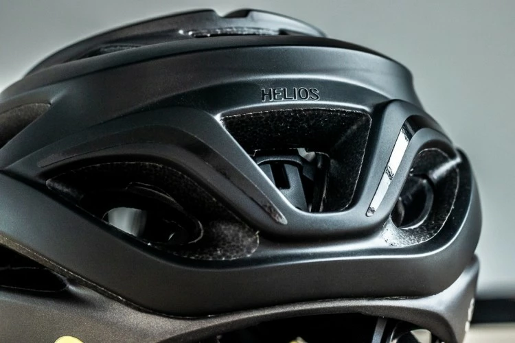 CASCO GIRO HELIOS SPHERICAL MIPS NEGRO MATE 4 CASCO GIRO HELIOS SPHERICAL MIPS NEGRO MATE - Imagen 4