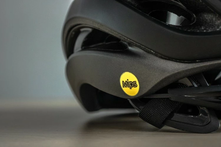 CASCO GIRO HELIOS SPHERICAL MIPS NEGRO MATE 5 CASCO GIRO HELIOS SPHERICAL MIPS NEGRO MATE - Imagen 5