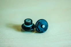 KIT PURGADORES AIRE PARA HORQUILLAS FOX 36/38/40 11 KIT PURGADORES AIRE PARA HORQUILLAS FOX 36/38/40 -tienda de bicicletas kit purgadores aire para horquillas fox 1 5